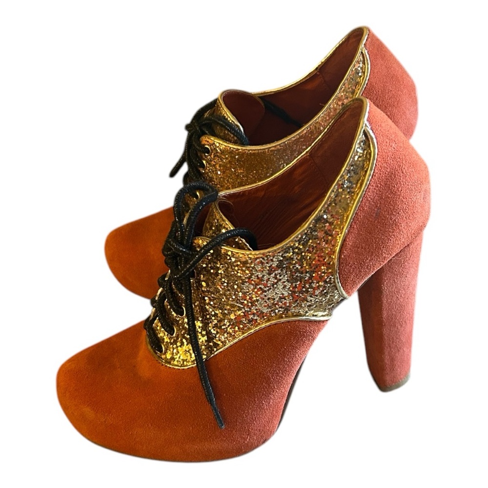 Kimchi Blue Gold and Orange Women's Shoes 8.5